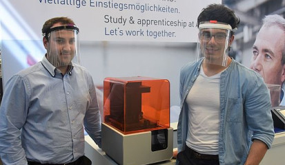 MaskUp Mitbegründer Samuel Oesterle (rechts) und Teammitglied Thorsten Herbrich (links)