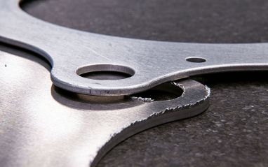 entgraten Laserteile vorher-nachher