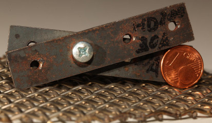Plasmateile mit Bohrungslöchern für M4-Gewinde in 3 mm Baustahl