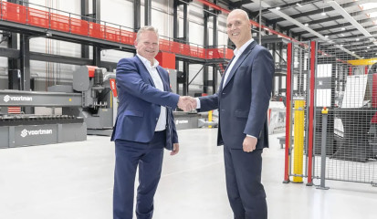 (v.l.n.r.) Mark Voortman, CEO von Voortman Steel Machinery und Ralf Hamacher, Geschäftsführer der Müller Opladen GmbH