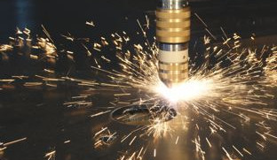 Plasmaschneiden mit reduziertem Schalldruckpegel