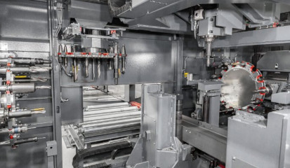 Die Bohr-, Fräs- und Markiermaschine V633 von Voortman