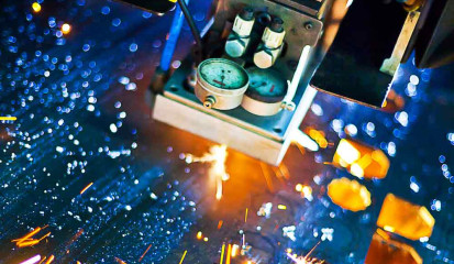 ​Die CAD/CAM-Software Lantek Expert verhindert, dass sich Blechteile oder Lochausschnitte nach dem Schneiden aufstellen und den Laserkopf beschädigen.
