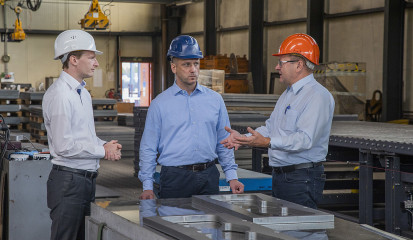Norbert Gärtner, Betriebsleiter bei SMSD berichtet von der Produktivitätssteigerung durch den EdgeBreaker® 4000